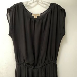 Michael Kors Handkerchief pleated dress with Asymmetrical Hem - Size 10